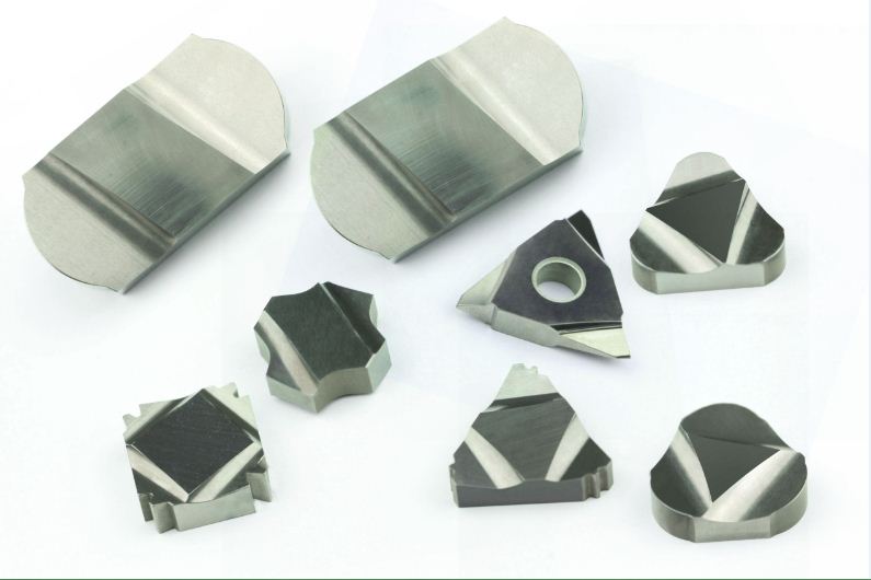 Metallurgical technology of metal ceramics